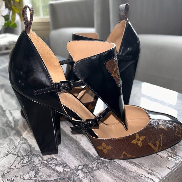 Louis Vuitton Headline Monogram Heels - EU38.5 - Picture 2 of 8